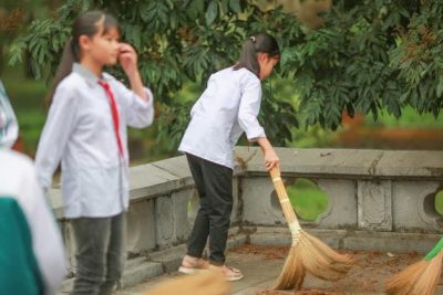 Phong trào em làm việc tốt – Bảo vệ môi trường xanh sạch đẹp